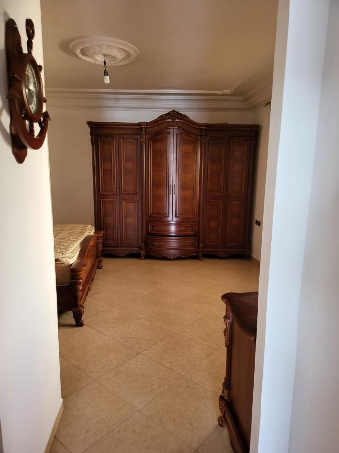 Vaste Appartement Au Centre De Тетуан Экстерьер фото
