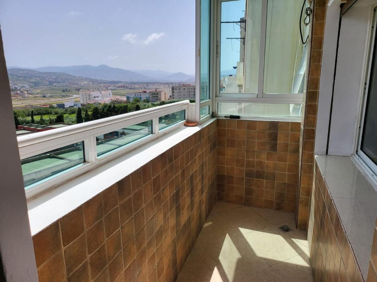 Vaste Appartement Au Centre De Тетуан Экстерьер фото